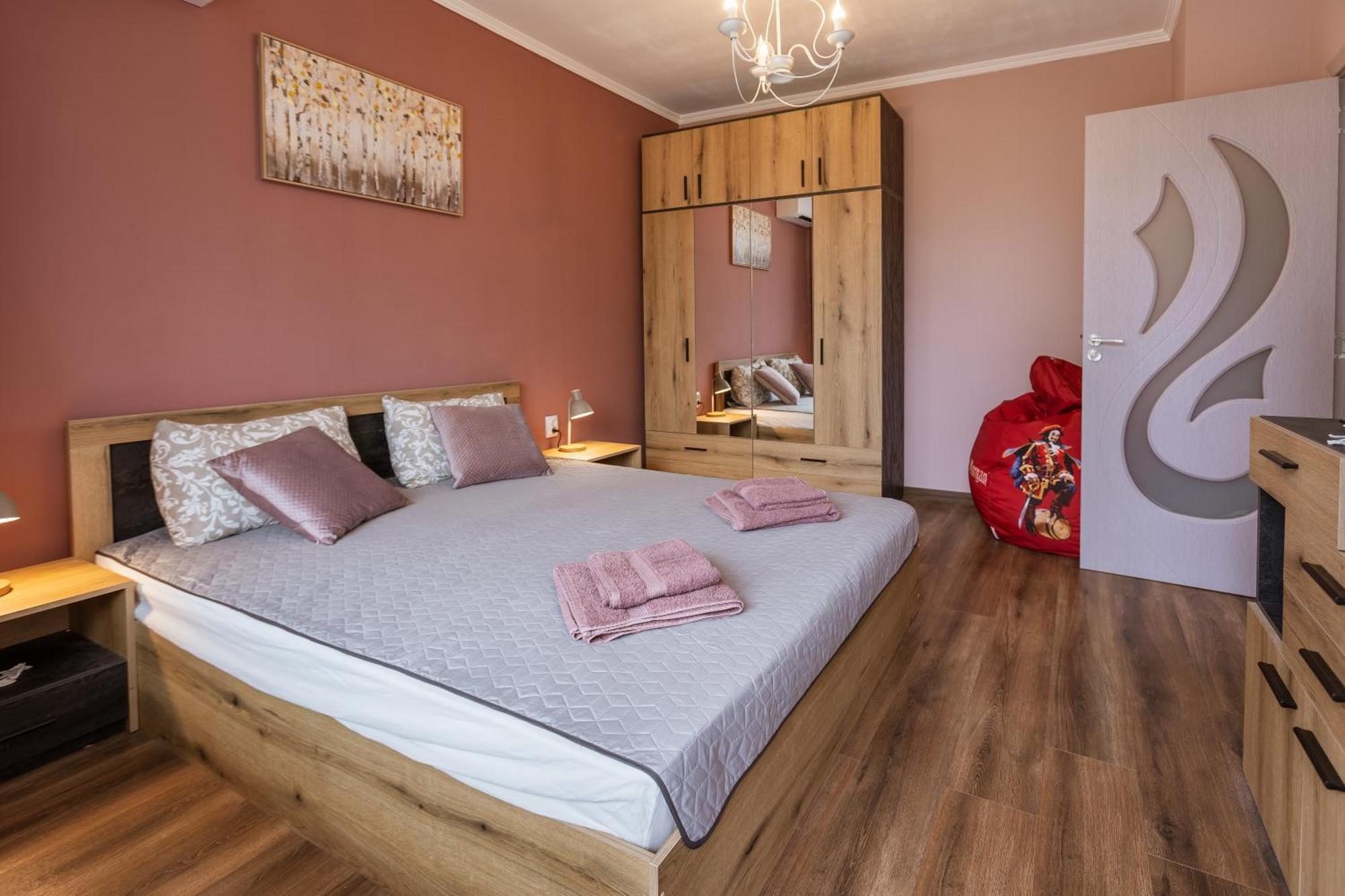 Happy Lazur Apartment Burgas Luaran gambar